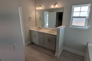 148 Bonne Vue Cir, Freeport, FL 32439 - Photo 13