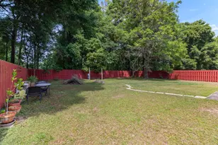 5518 Chantilly Cir, Milton, FL 32583 - Photo 35