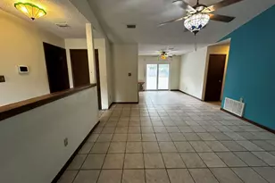 310 Springwood Cir, Crestview, FL 32536 - Photo 3