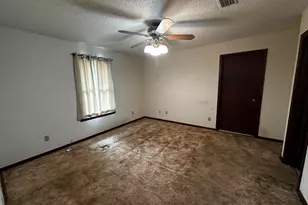310 Springwood Cir, Crestview, FL 32536 - Photo 11