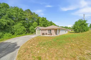 1327 Jeffrine Dr, Crestview, FL 32536 - Photo 3