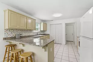 2284 Prytania Cir, Navarre, FL 32566 - Photo 11
