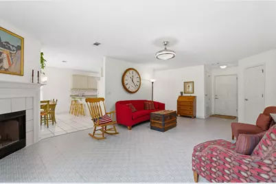 2284 Prytania Circle, Navarre, FL 32566 - Photo 5