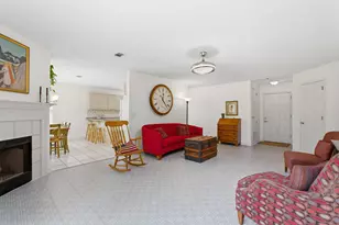 2284 Prytania Cir, Navarre, FL 32566 - Photo 5