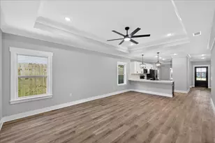 1609 26th St, Niceville, FL 32578 - Photo 19