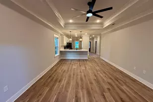 1609 26th St, Niceville, FL 32578 - Photo 9