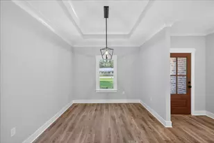 1609 26th St, Niceville, FL 32578 - Photo 9