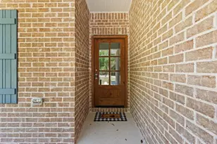 1607B 26th St, Niceville, FL 32578 - Photo 11