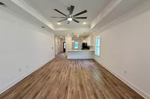 1607B 26th St, Niceville, FL 32578 - Photo 9
