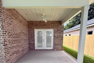 1607B 26th St, Niceville, FL 32578 - Photo 15