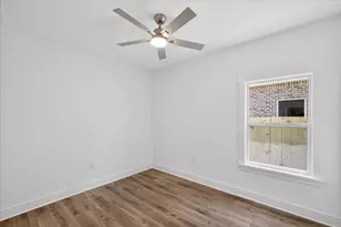 1607B 26th St, Niceville, FL 32578 - Photo 35