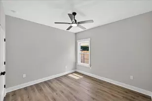 1607A 26th St, Niceville, FL 32578 - Photo 35