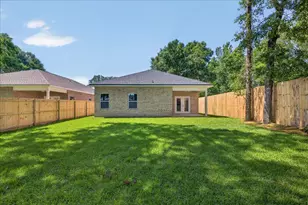 1607A 26th St, Niceville, FL 32578 - Photo 43