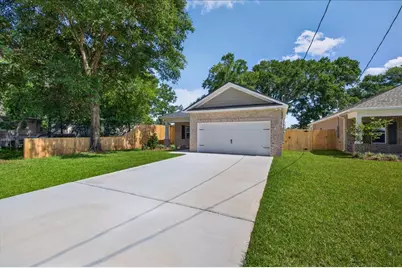 1607A 26th Street, Niceville, FL 32578 - Photo 3