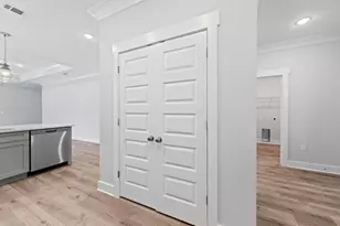 1607A 26th St, Niceville, FL 32578 - Photo 23