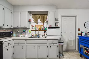 4637 Dean Dr, Pace, FL 32571 - Photo 13