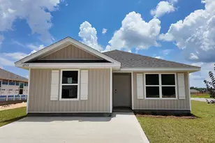 6533 Firefly Dr, Milton, FL 32583 - Photo 1