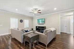 9152 Timber Ln, Navarre, FL 32566 - Photo 15
