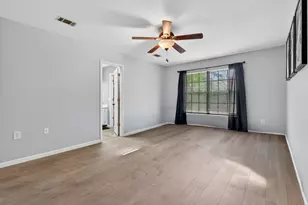 2205 Calle De Marbella, Navarre, FL 32566 - Photo 21