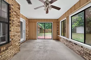 2205 Calle De Marbella, Navarre, FL 32566 - Photo 27