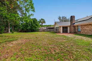 2205 Calle De Marbella, Navarre, FL 32566 - Photo 29