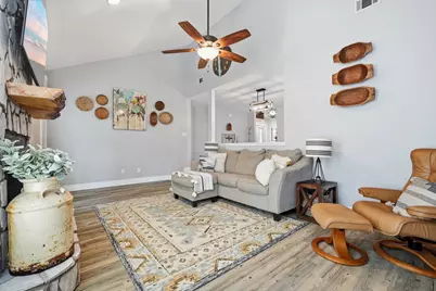 1609 E Mariah Way, Fort Walton Beach, FL 32547 - Photo 17