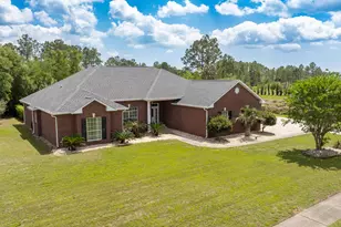 51 Tournament Ln, Freeport, FL 32439 - Photo 5