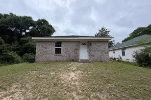138 Adams St, Niceville, FL 32578 - Photo 15