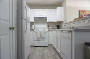 183 Swaying Pine Ct, Crestview, FL 32539 - Photo 5
