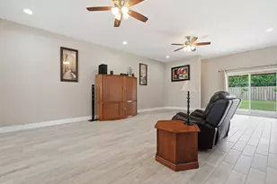 4730 Chanson Crossing Crossing, Crestview, FL 32539 - Photo 15