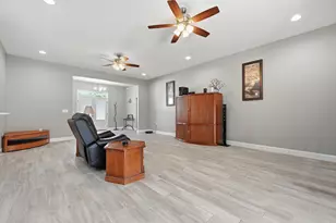 4730 Chanson Crossing Crossing, Crestview, FL 32539 - Photo 17