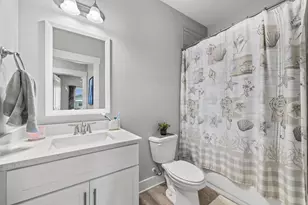 218 Date Palm Ln, Freeport, FL 32439 - Photo 23