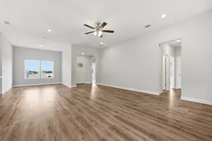 6112 Mildreds Wy, Crestview, FL 32539 - Photo 5