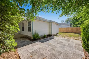 421 Apple Dr, Crestview, FL 32536 - Photo 27
