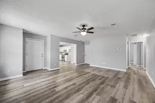 421 Apple Dr, Crestview, FL 32536 - Photo 5