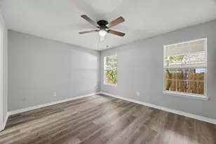 421 Apple Dr, Crestview, FL 32536 - Photo 15