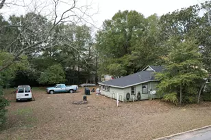 625 E Chestnut Ave, Crestview, FL 32539 - Photo 17