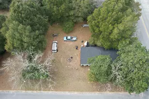 625 E Chestnut Ave, Crestview, FL 32539 - Photo 9
