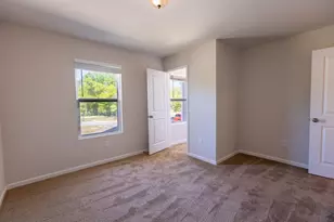 6226 Travelers Rest Ct, Crestview, FL 32539 - Photo 9