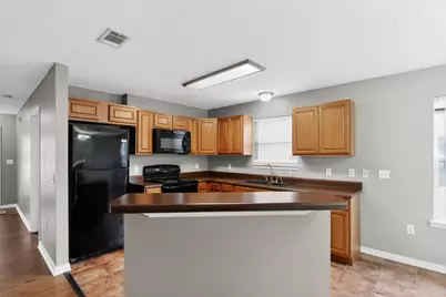 203 8th Avenue, Crestview, FL 32536 - Photo 9