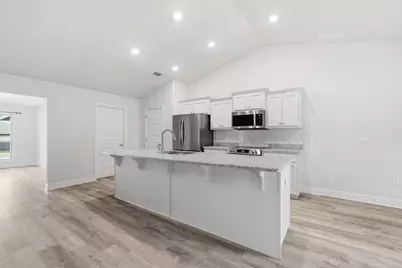 5810 Crestlake Drive, Crestview, FL 32536 - Photo 15