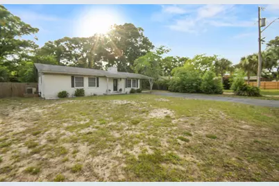 219 Pilgrim Avenue, Fort Walton Beach, FL 32547 - Photo 3