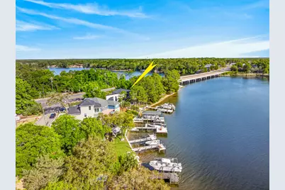 296 S Bayshore Drive, Valparaiso, FL 32580 - Photo 69