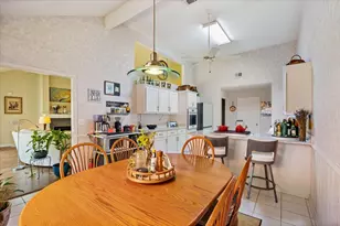 806 Linda Dr, Mary Esther, FL 32569 - Photo 17