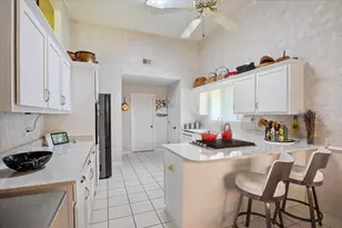 806 Linda Dr, Mary Esther, FL 32569 - Photo 13