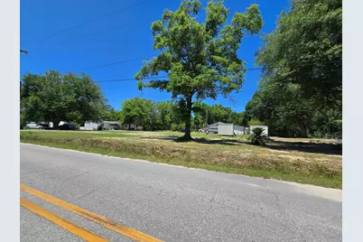 613 Old Jolly Bay Road, Freeport, FL 32439 - Photo 5