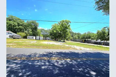 613 Old Jolly Bay Road, Freeport, FL 32439 - Photo 9