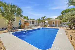 203 NE Bradley Dr, Fort Walton Beach, FL 32547 - Photo 37