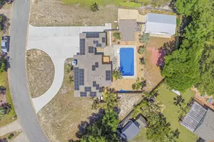203 NE Bradley Dr, Fort Walton Beach, FL 32547 - Photo 43