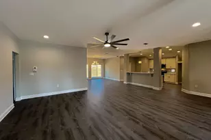 445 Scooter Cv, Crestview, FL 32539 - Photo 7